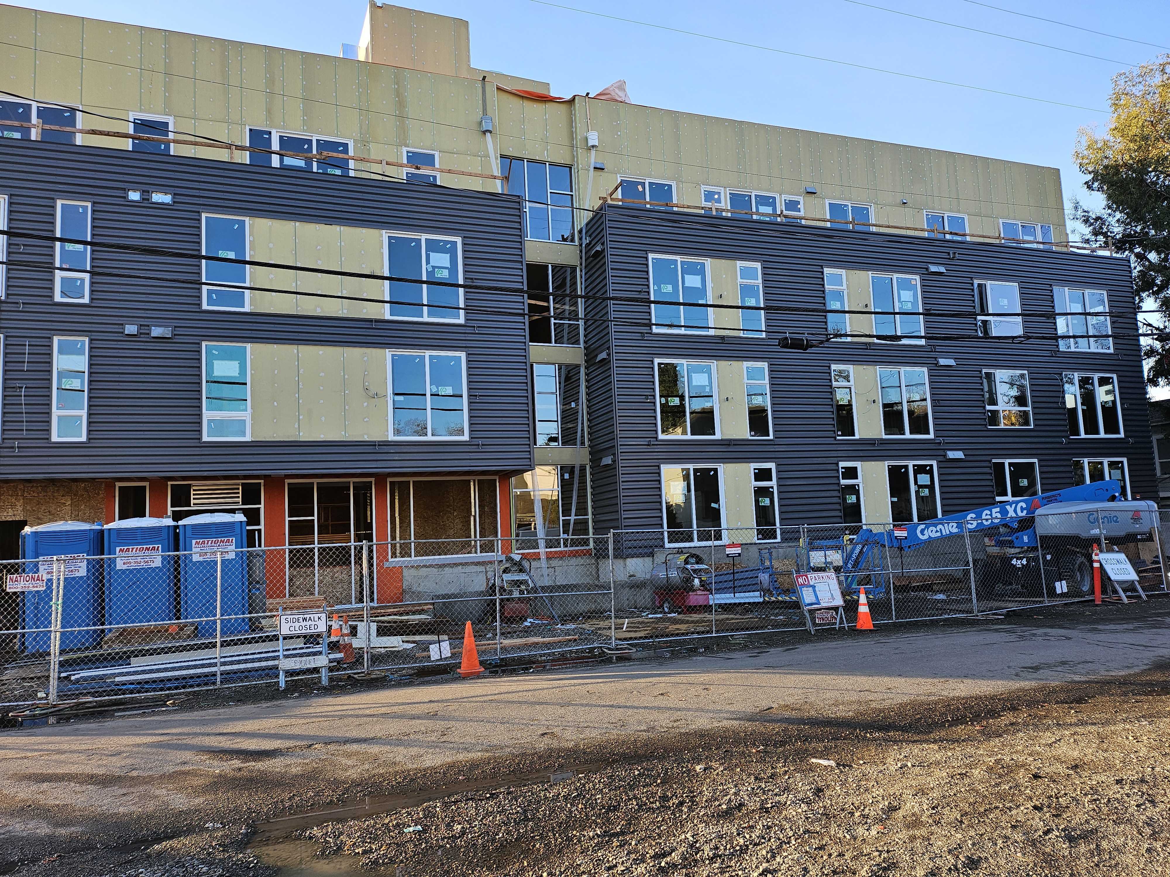 Benitez Siding, LLC: Service Image-10 Benitez Siding, LLC: Service Image-10