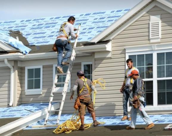 Benitez Siding, LLC: Service Image-3 Benitez Siding, LLC: Service Image-3